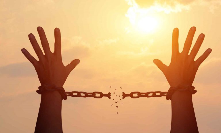 Breaking Generational Curses: How to End Cycles of Pain and Walk in God’s Blessing