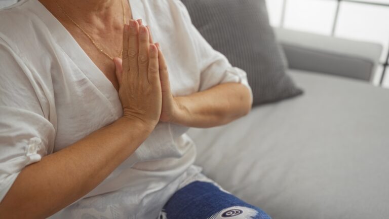 The Secret Place: How to Build a Strong and Consistent Prayer Life and Become Stronger