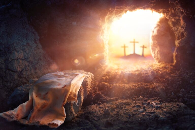 Alive in Christ: Celebrating the Miracle and Message of Easter and Becoming Stronger Through His Resurrection